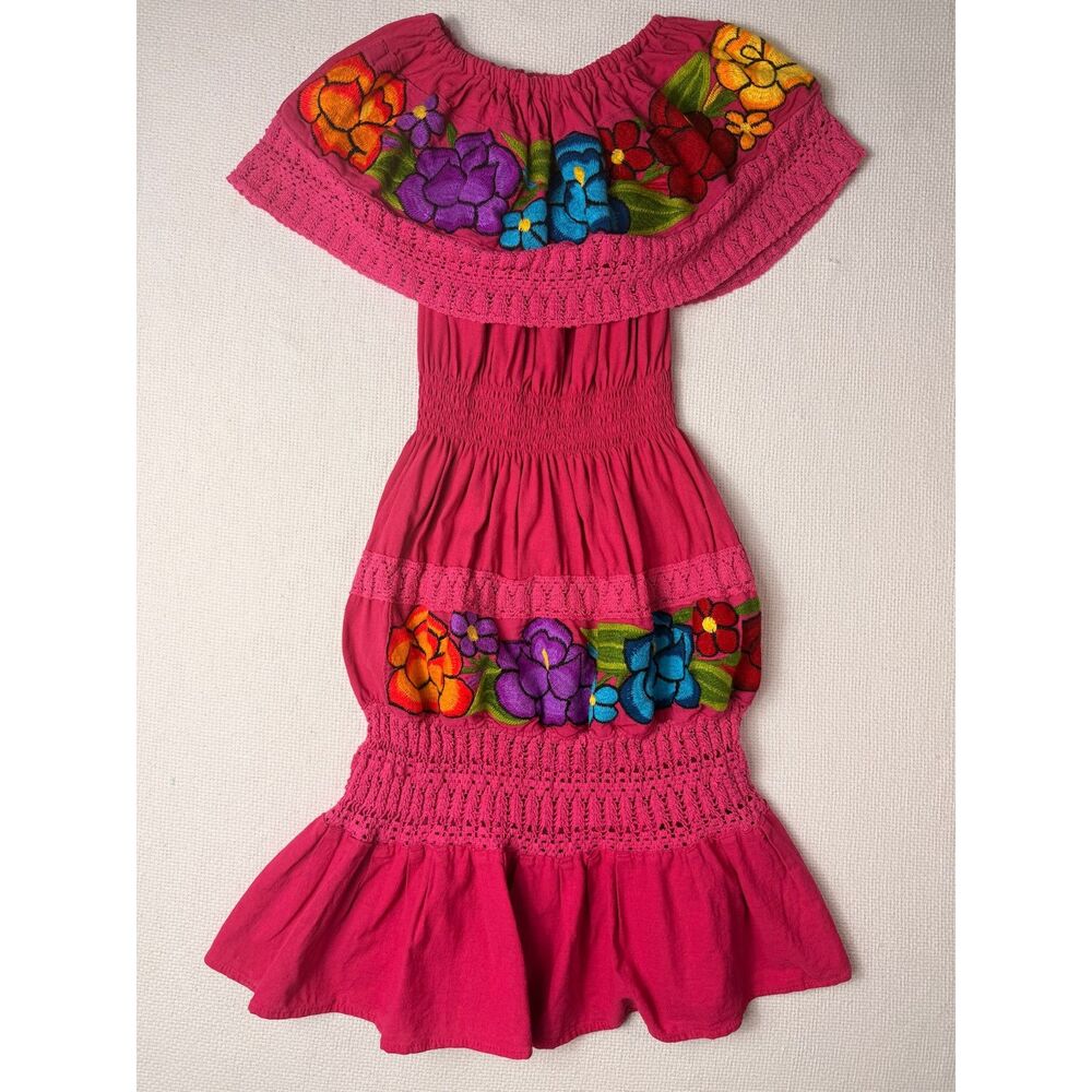 Vintage-Inspired Mexican Embroidered Off Shoulder Pink Dress Size 8 - Picture 3 of 6